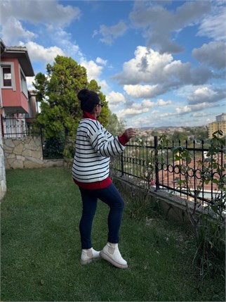 Lacivert Çizgili Yakası Fermuarlı Triko