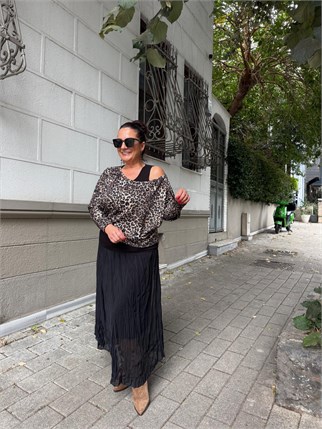 Leopar Simli Trikolu Takım