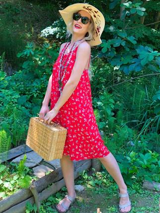 Çıtır Çiçekli Askılı Kırmızı Elbise