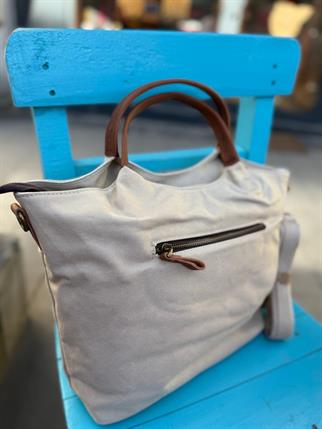 Bej Gabardin Deri Detaylı Çanta
