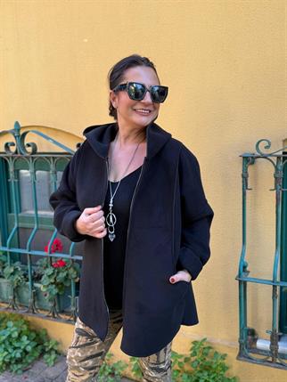 İthal Nubuk Kapüşonlu Kaban