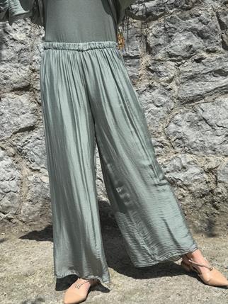 İpek Üçlü Takım