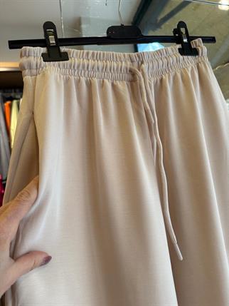 Bej Modal Eşofman Takımı