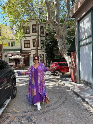 Mor Batik Kaftan