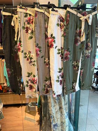 İthal Çiçekli Keten Pantolon