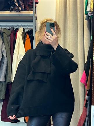 Atkılı Triko Kazak