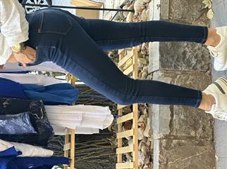 Betty Koyu Mavi Likralı Kot Pantolon