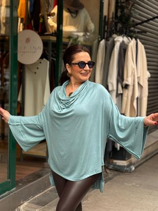 İnce Örme Triko Degaje Bluz