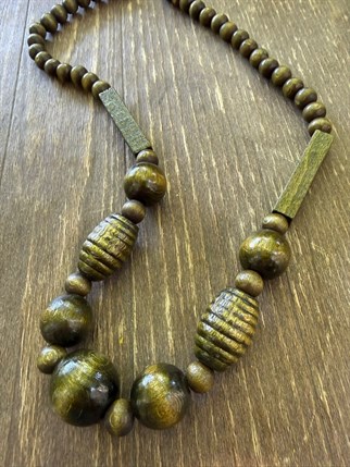 Haki Ahşap Kolye