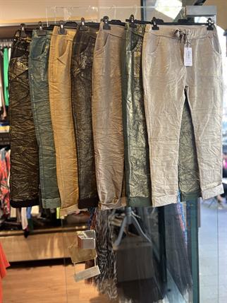 İthal Gold Varaklı Likralı Pantolon