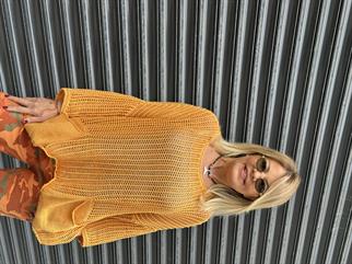 Turuncu File Cepli Oversize Triko
