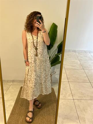 Kolsuz Krem Çiçekli Midi Boy Elbise