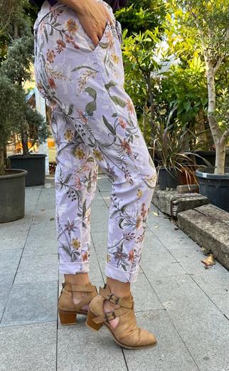Lila İthal Likralı Çiçek Desenli Pantolon