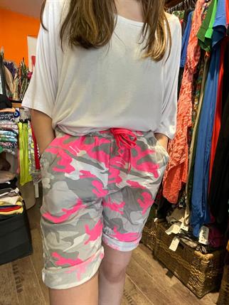 Neon Kamuflaj İthal Likralı Şort