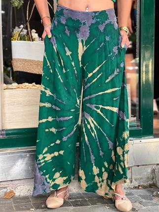 Zümrüt Batik Yırtmaçlı Pantolon