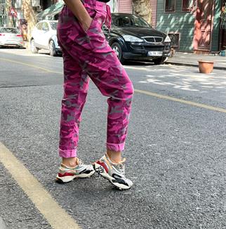 Şeker Pembe İthal Kamuflaj Likralı Pantolon
