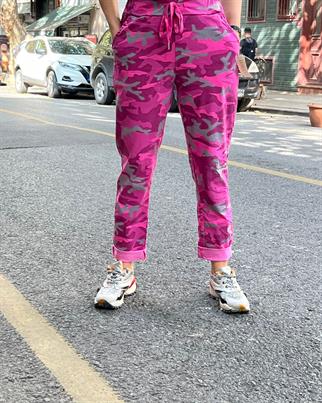 Şeker Pembe İthal Kamuflaj Likralı Pantolon