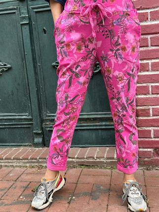 Şeker Pembe İthal Likralı Çiçek Desenli Pantolon