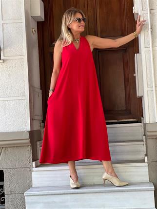 Sırtı Çapraz Kolsuz Elbise