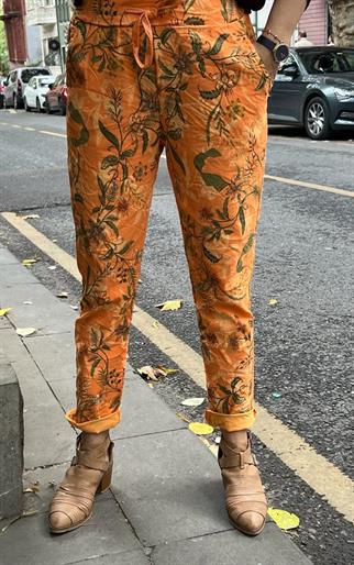 Turuncu İthal Likralı Çiçek Desenli Pantolon