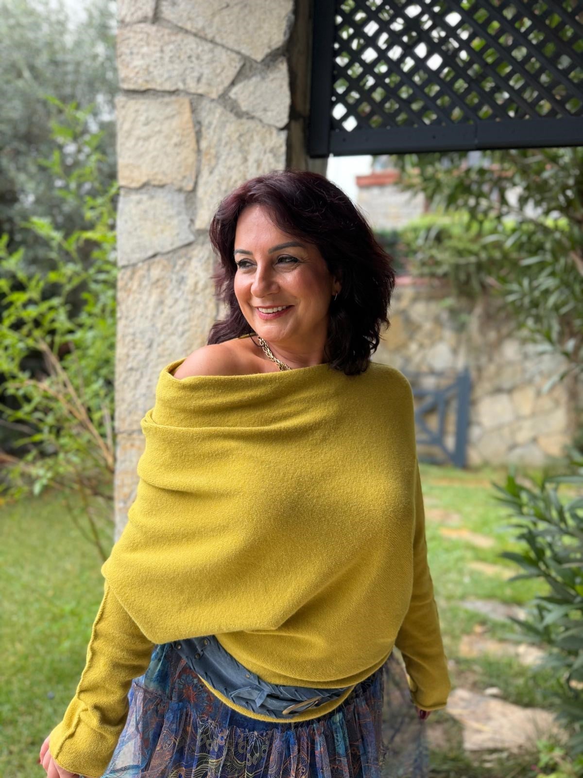 İthal Yumoş Degaje Yaka Asimetrik Triko