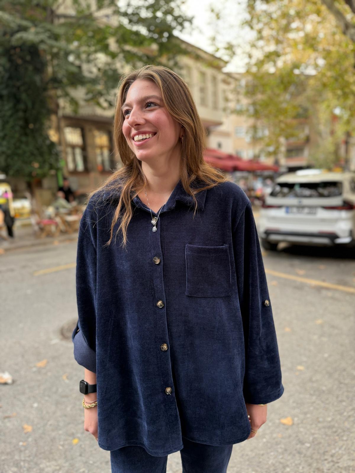 İthal İnce Fitilli Kadife Oversize Gömlek