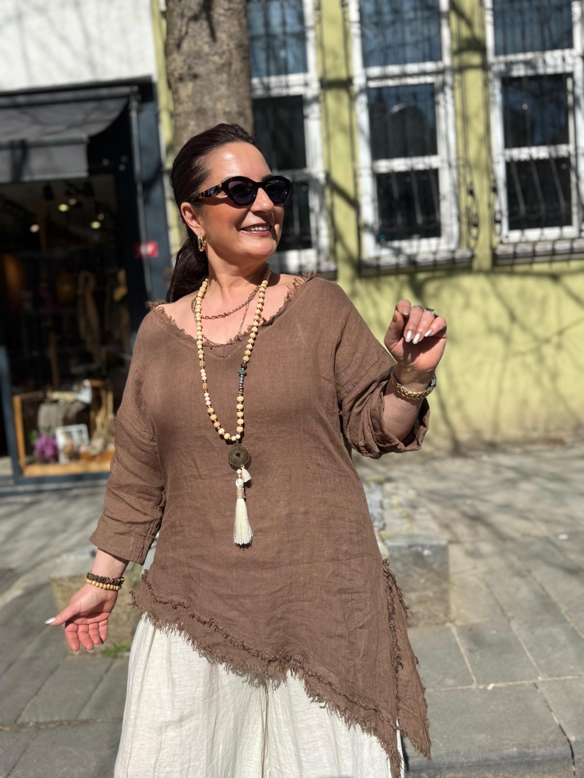 İthal V Yaka Asimetrik Keten Bluz