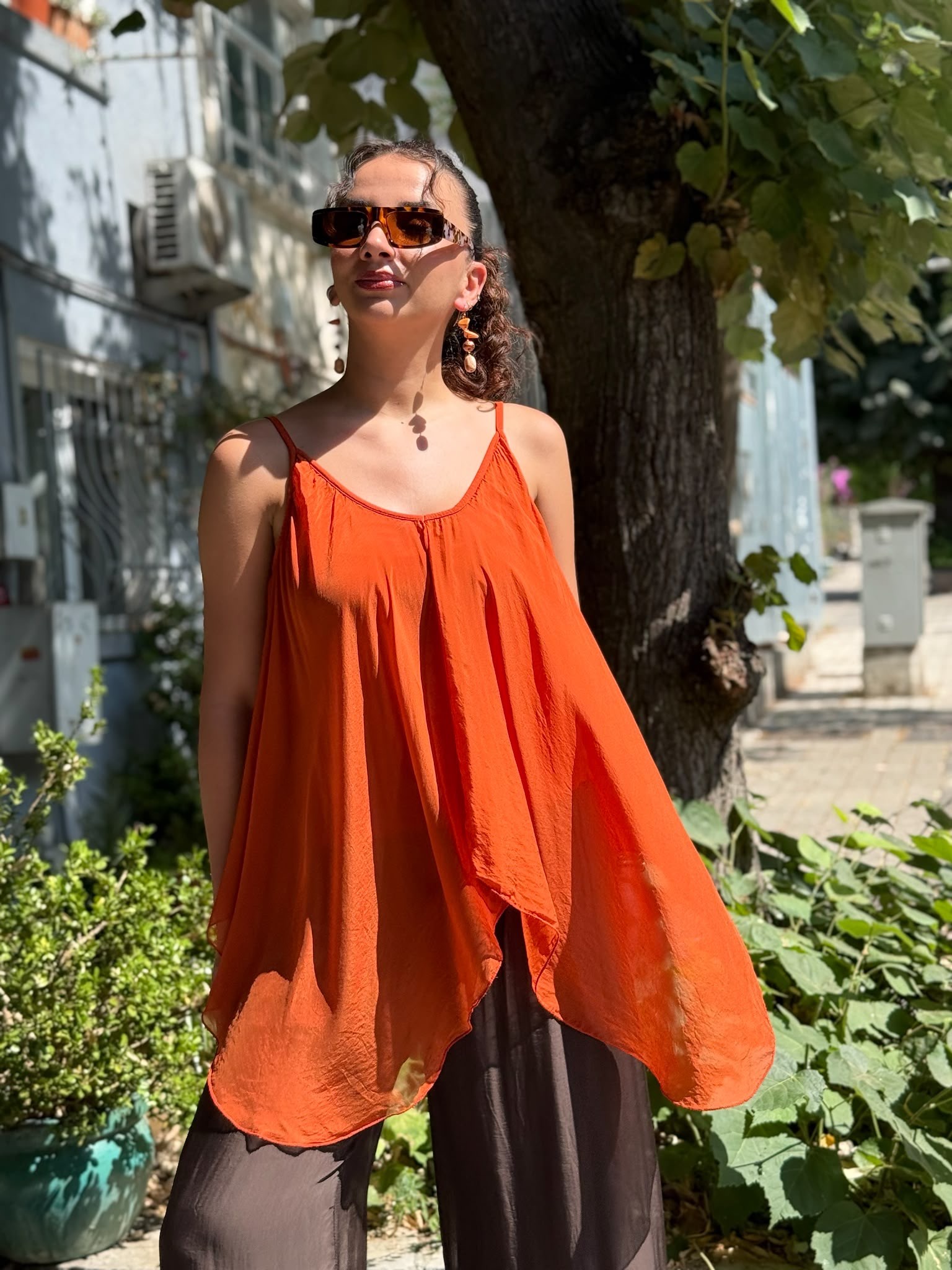 İthal Asimetrik Askılı İpek Bluz