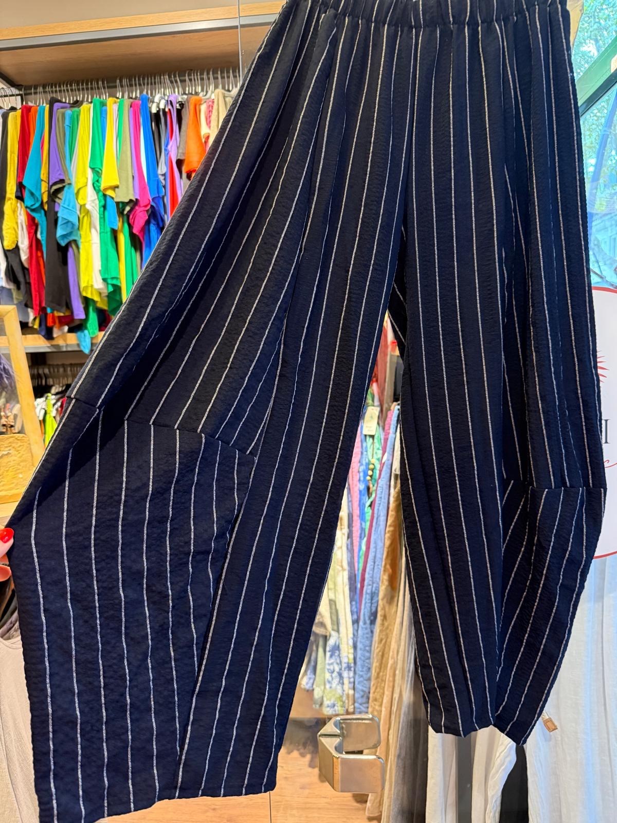Lacivert Çizgili Kulaklı Pantolon