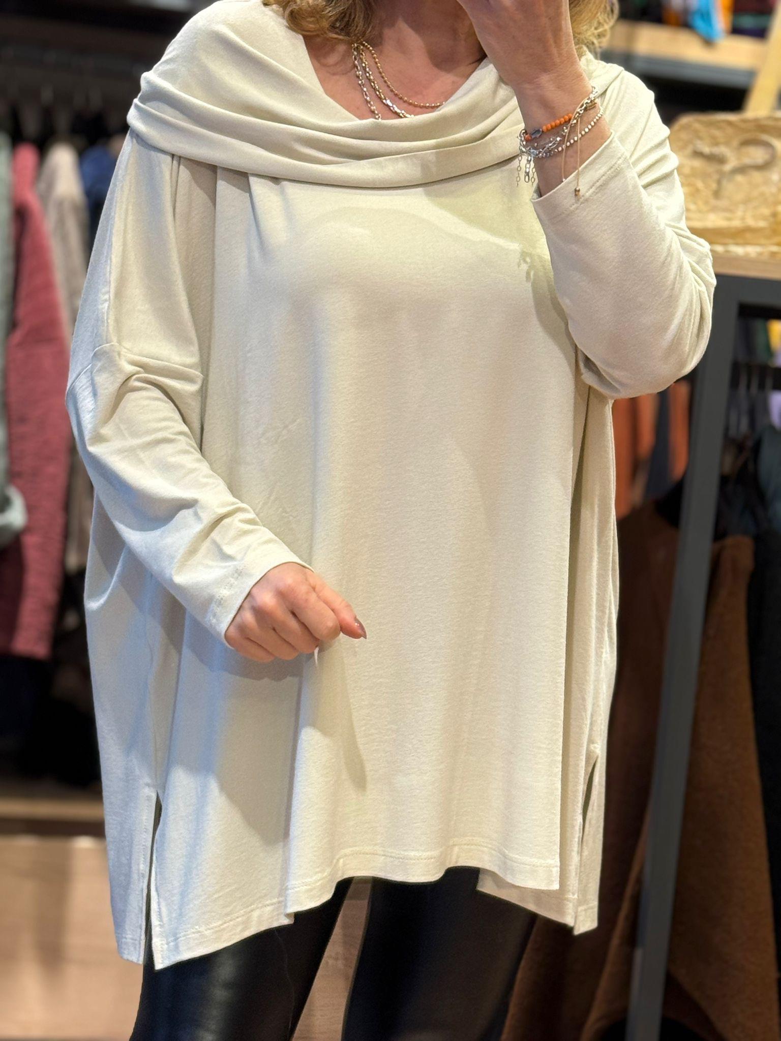 Degaje yakalı kapüşonlu oversize salaş pamuklu bluz