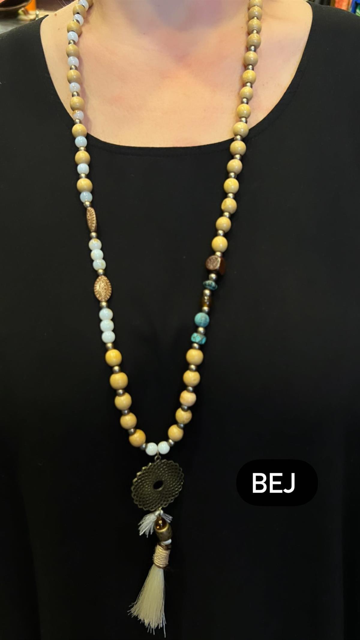 Bej İyilik Kolyesi