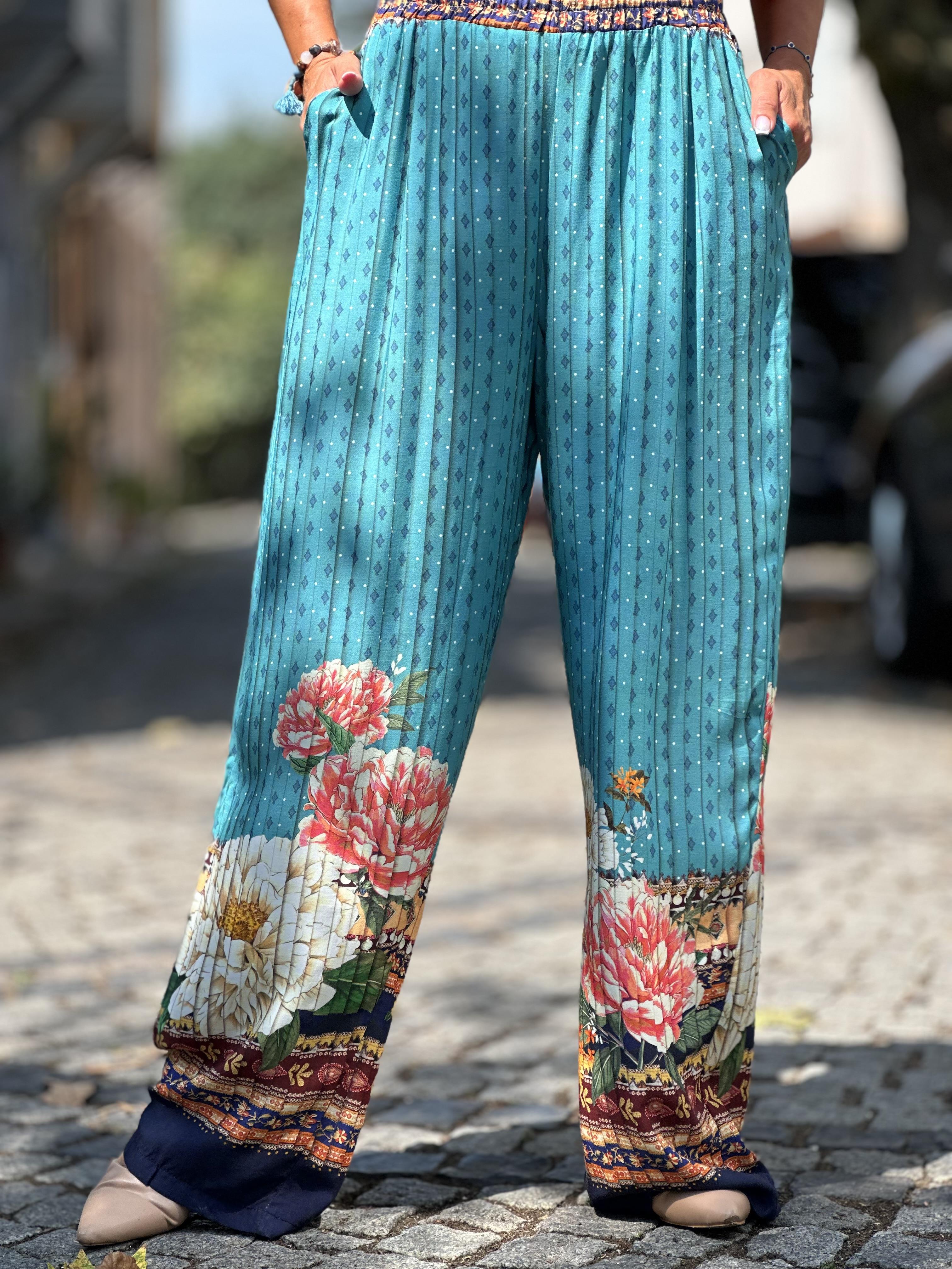 Bol Paça Paçası Çiçekli Pantolon