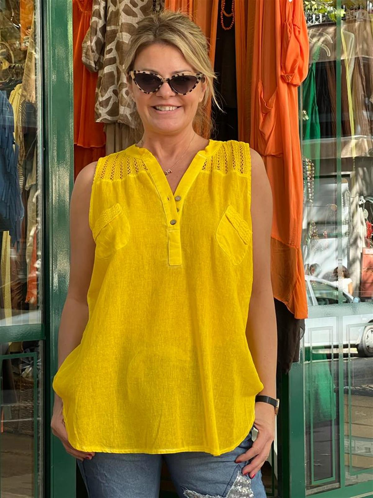 Dantelli Kolsuz Bluz