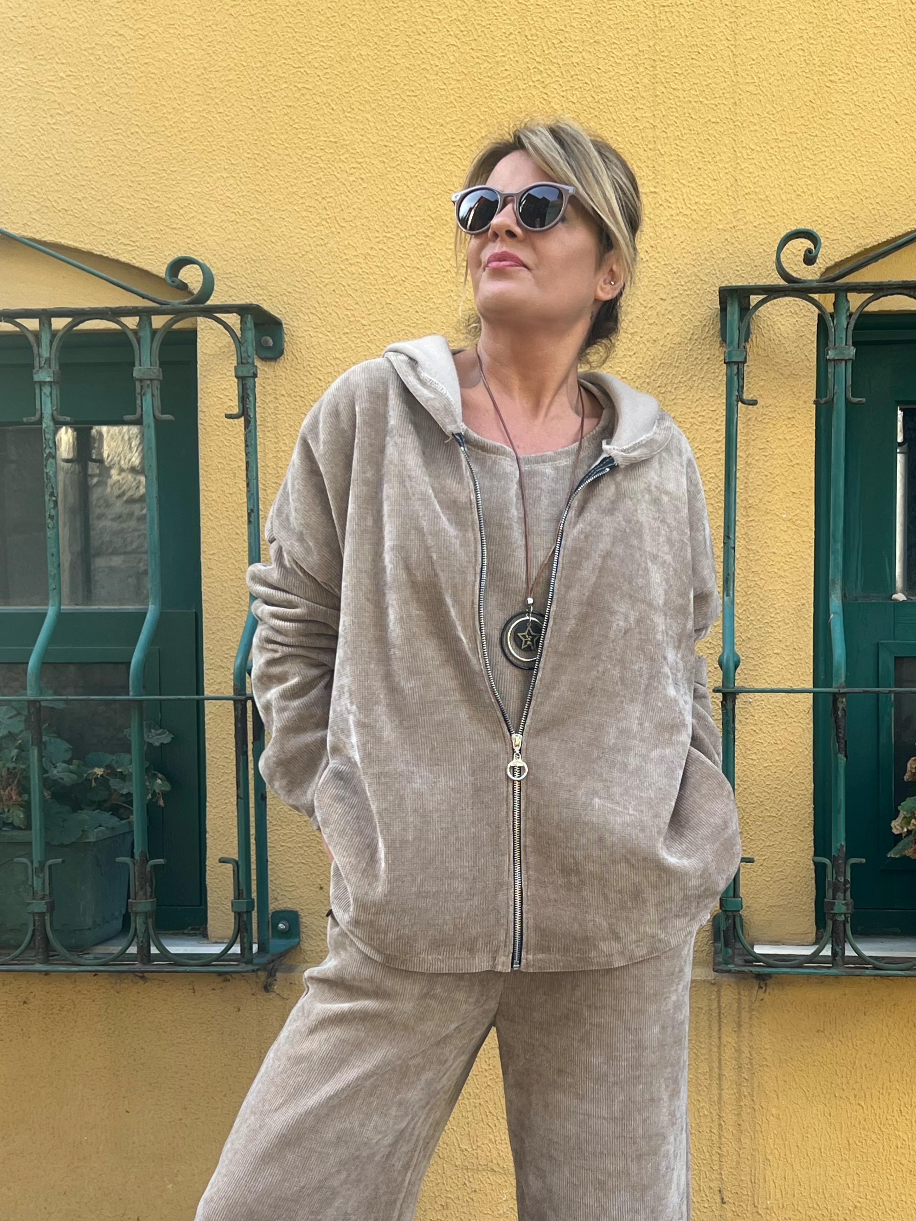 İthal İnce Fitilli Kadife Fermuarlı Kapüşonlu Sweat