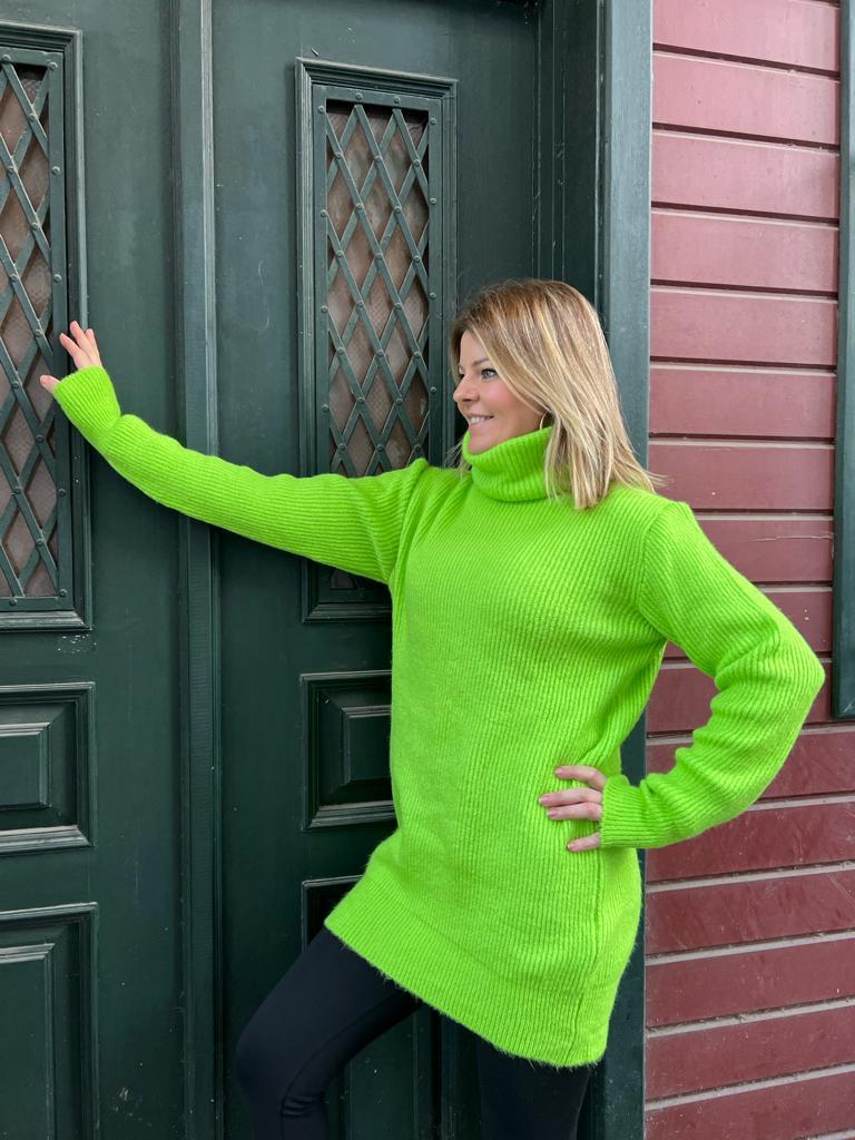 Fıstık Boğazlı Yumoş Tunik Kazak