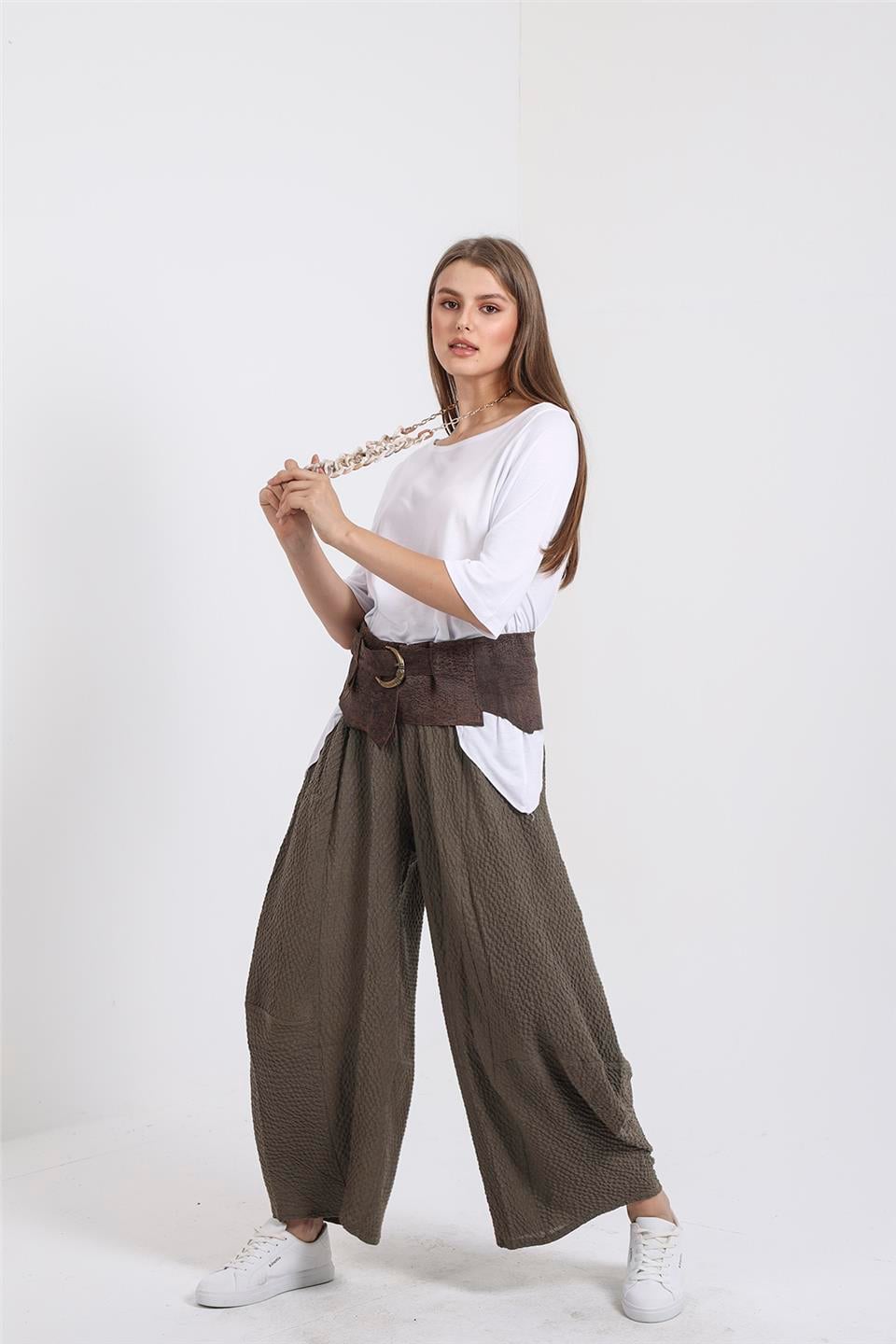 Haki Kulaklı Salaş Pantolon 