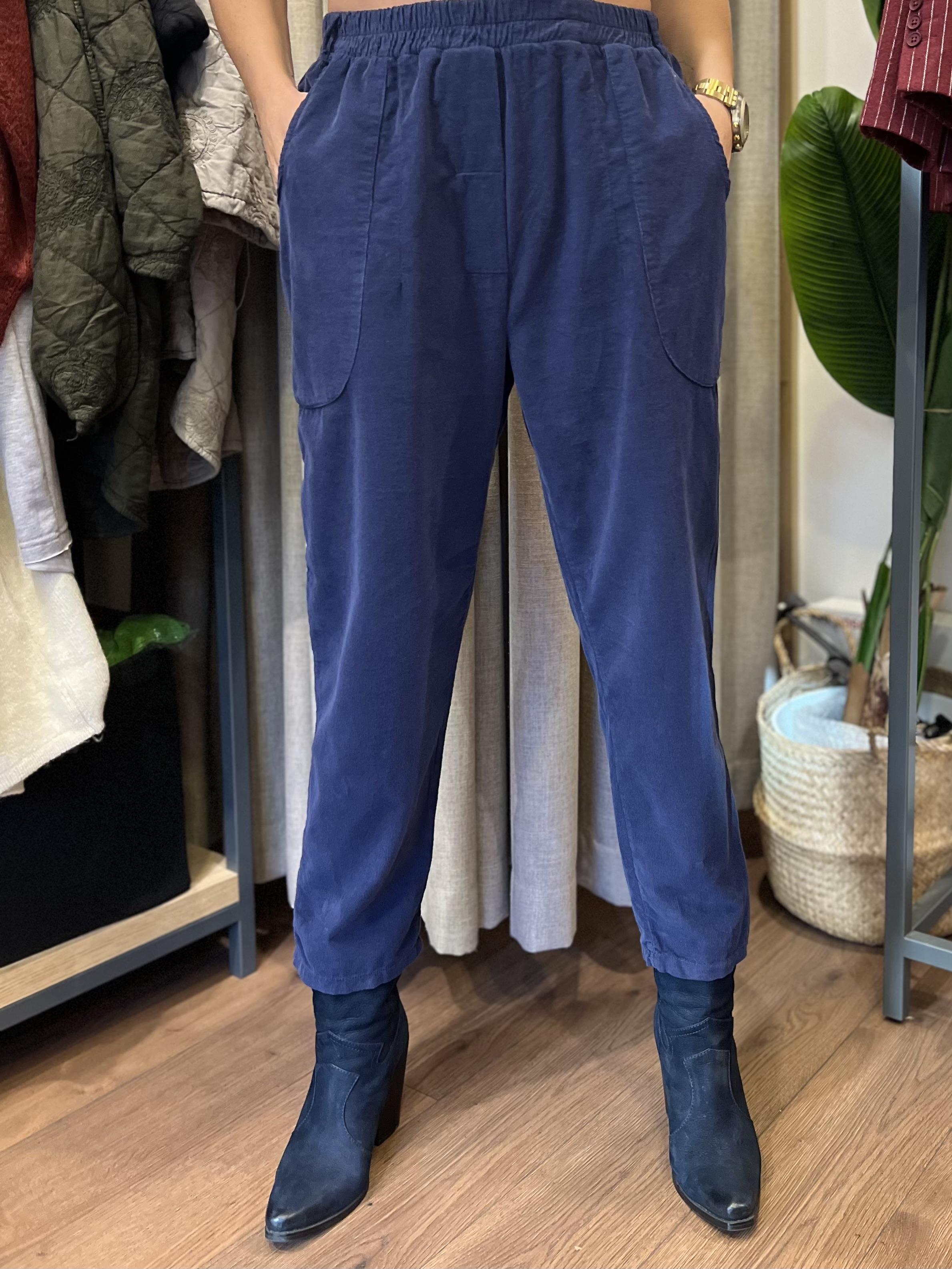 İthal Havuç Paça Kadife Pantolon