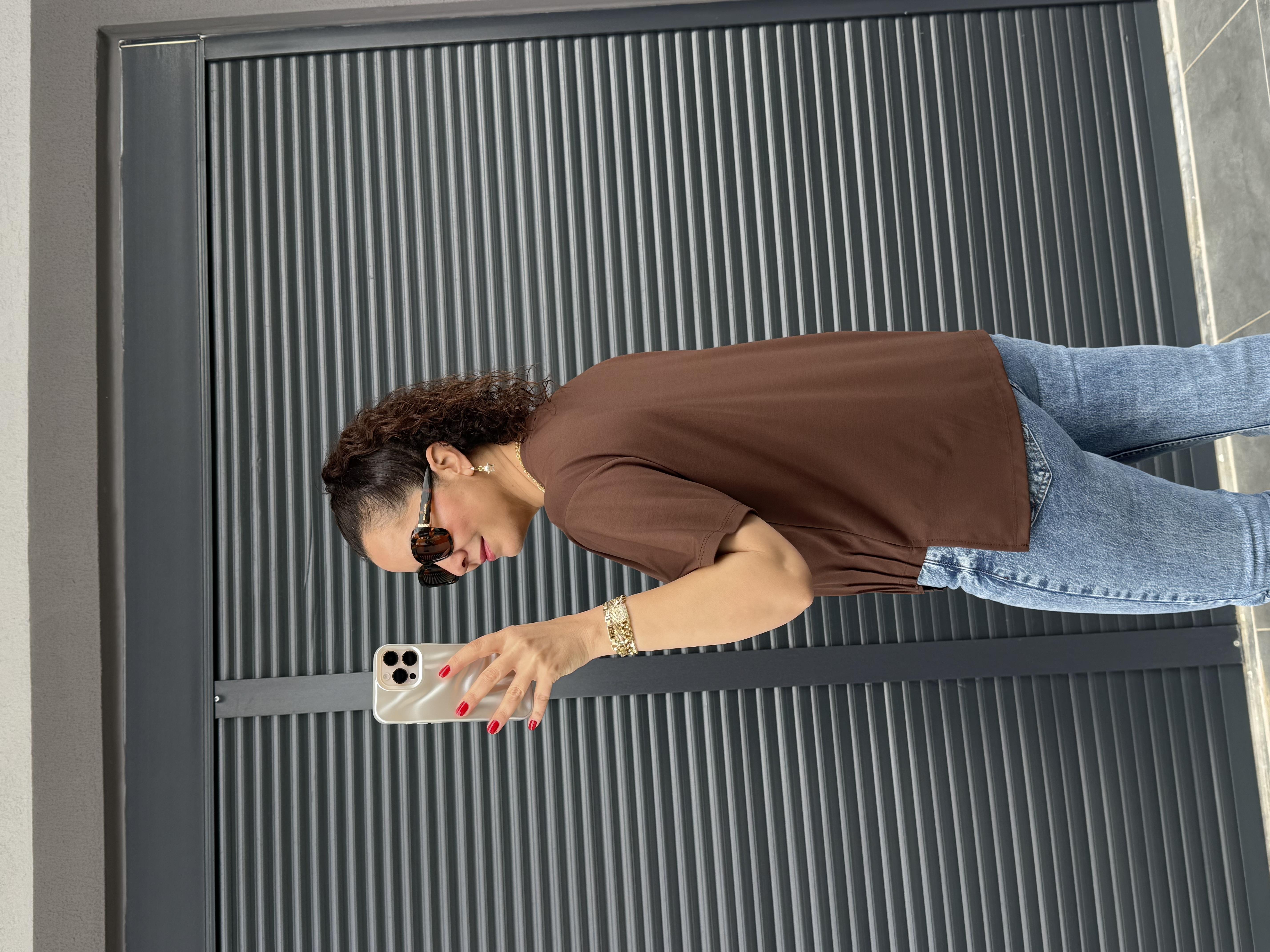 Biye Detaylı Tasarı T-shirt Kahverengi