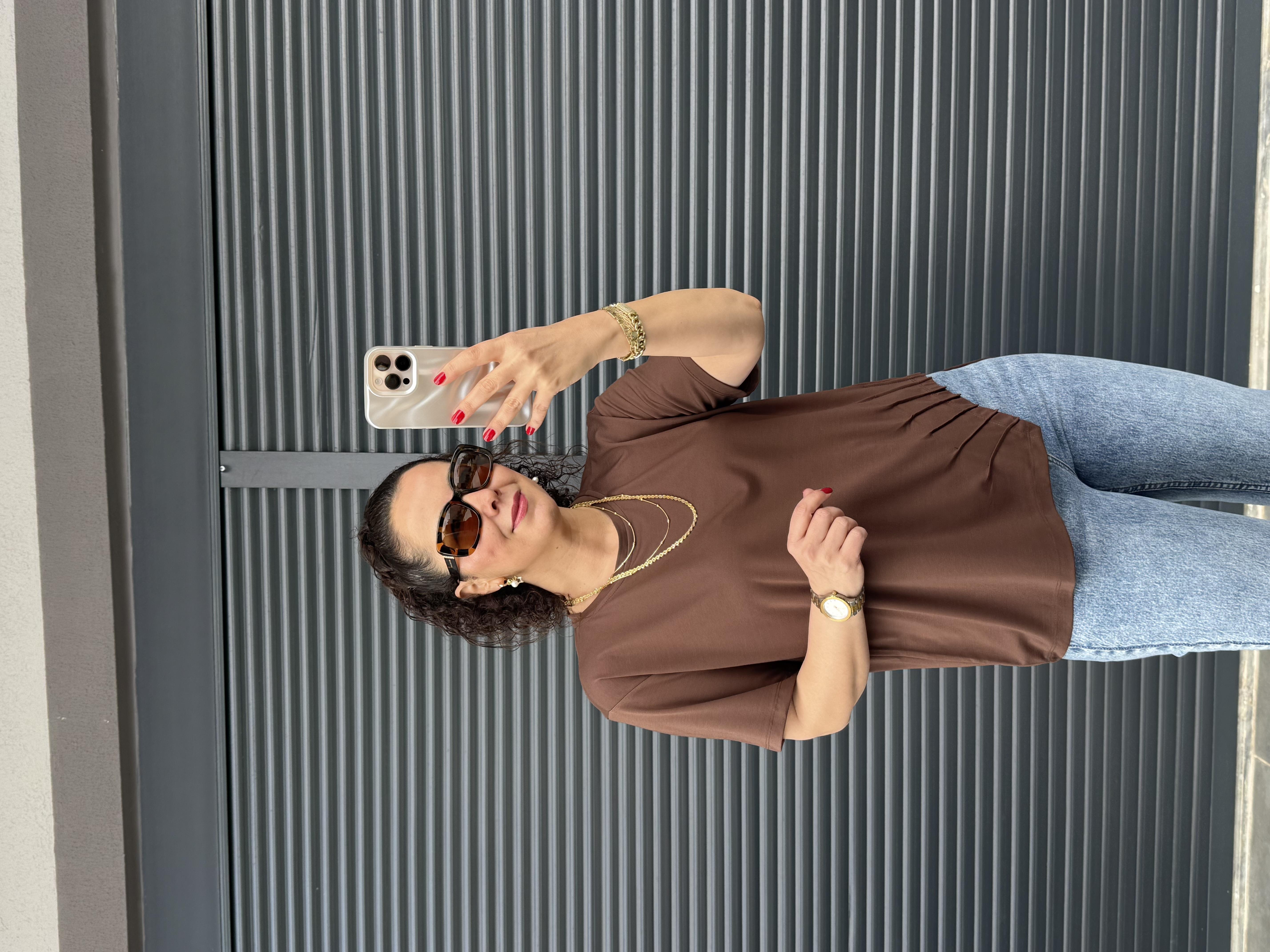 Biye Detaylı Tasarı T-shirt Kahverengi