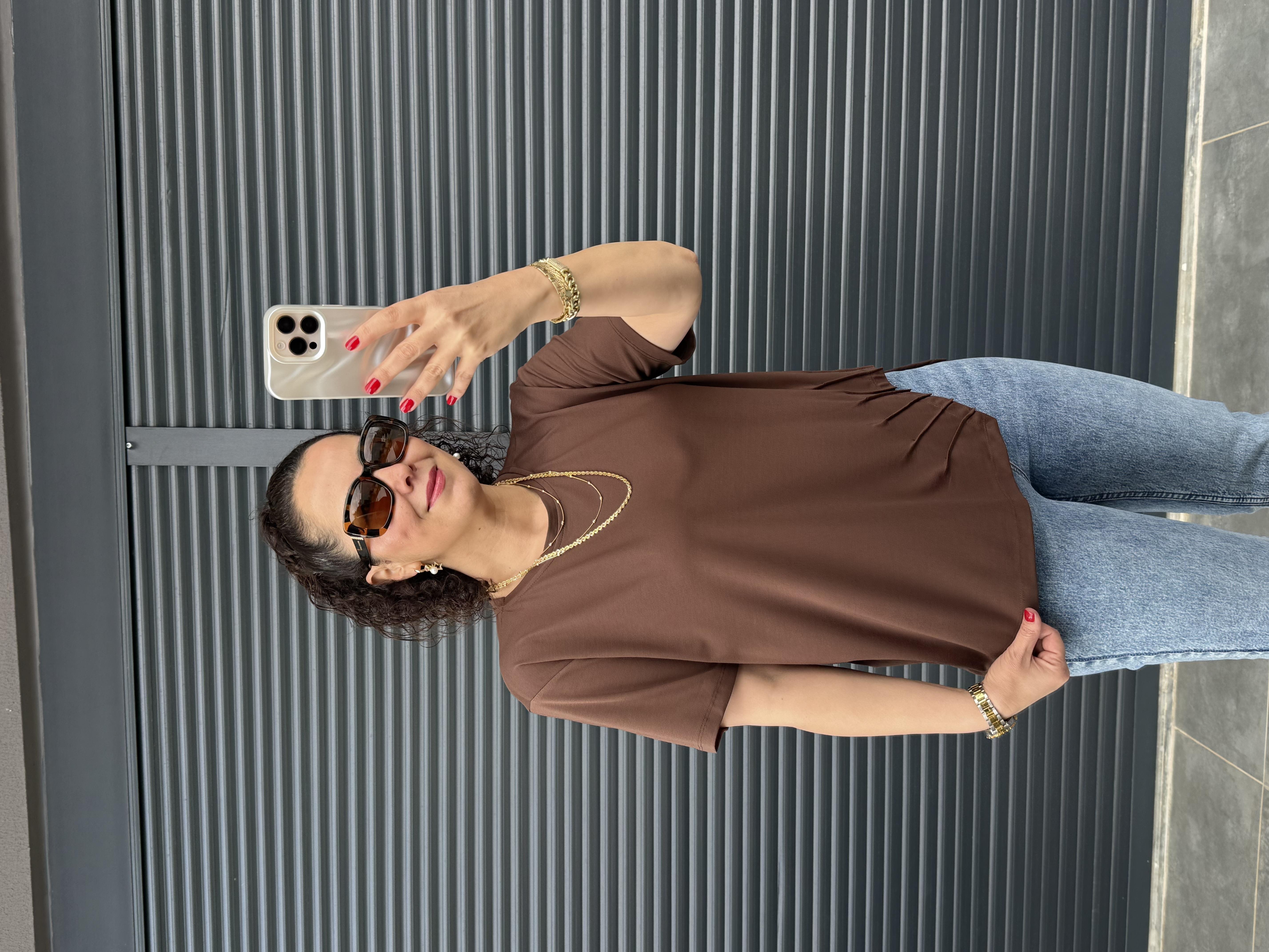 Biye Detaylı Tasarı T-shirt Kahverengi