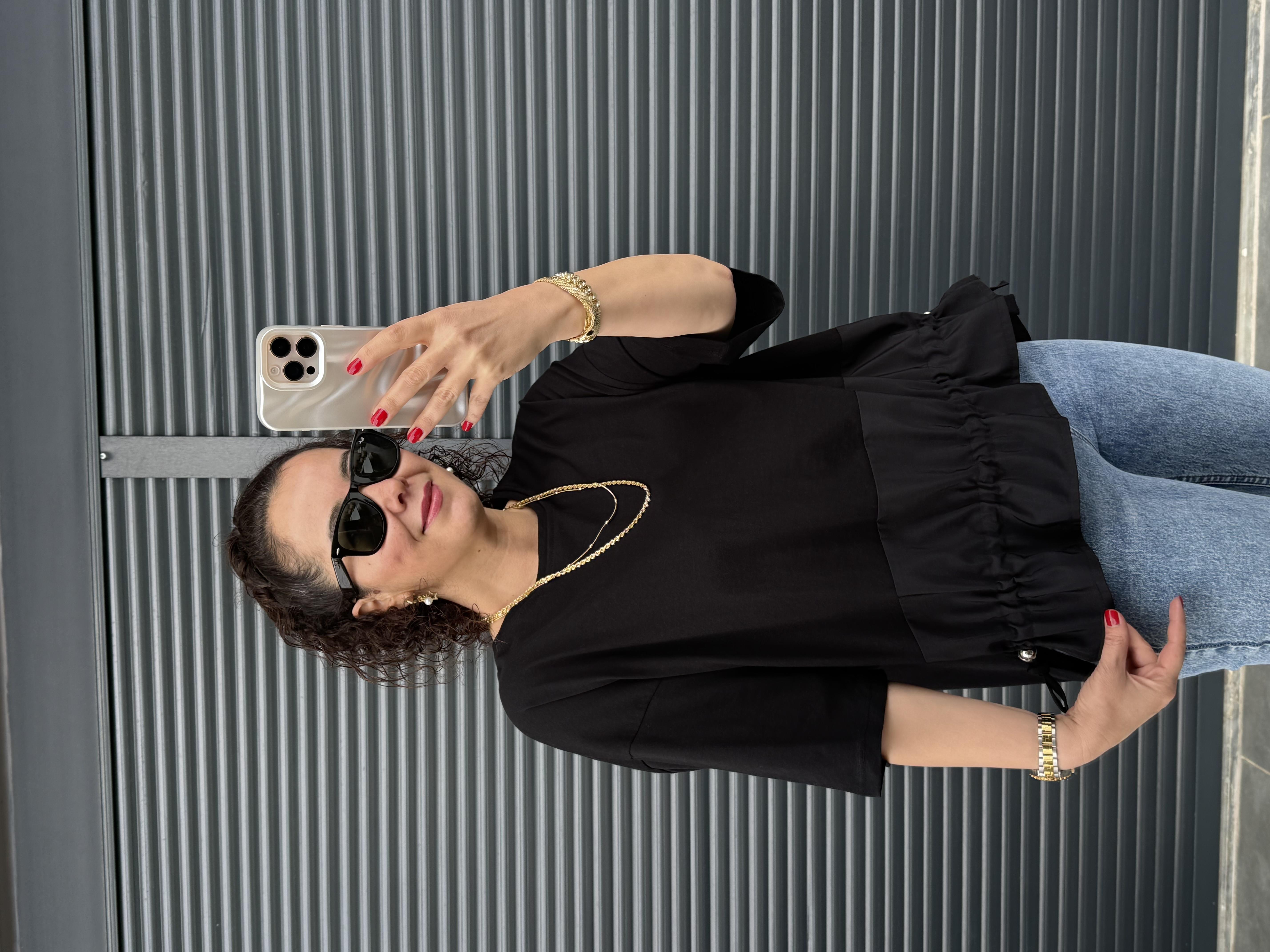 Büzgü Detaylı Tasarım T-shirt Siyah