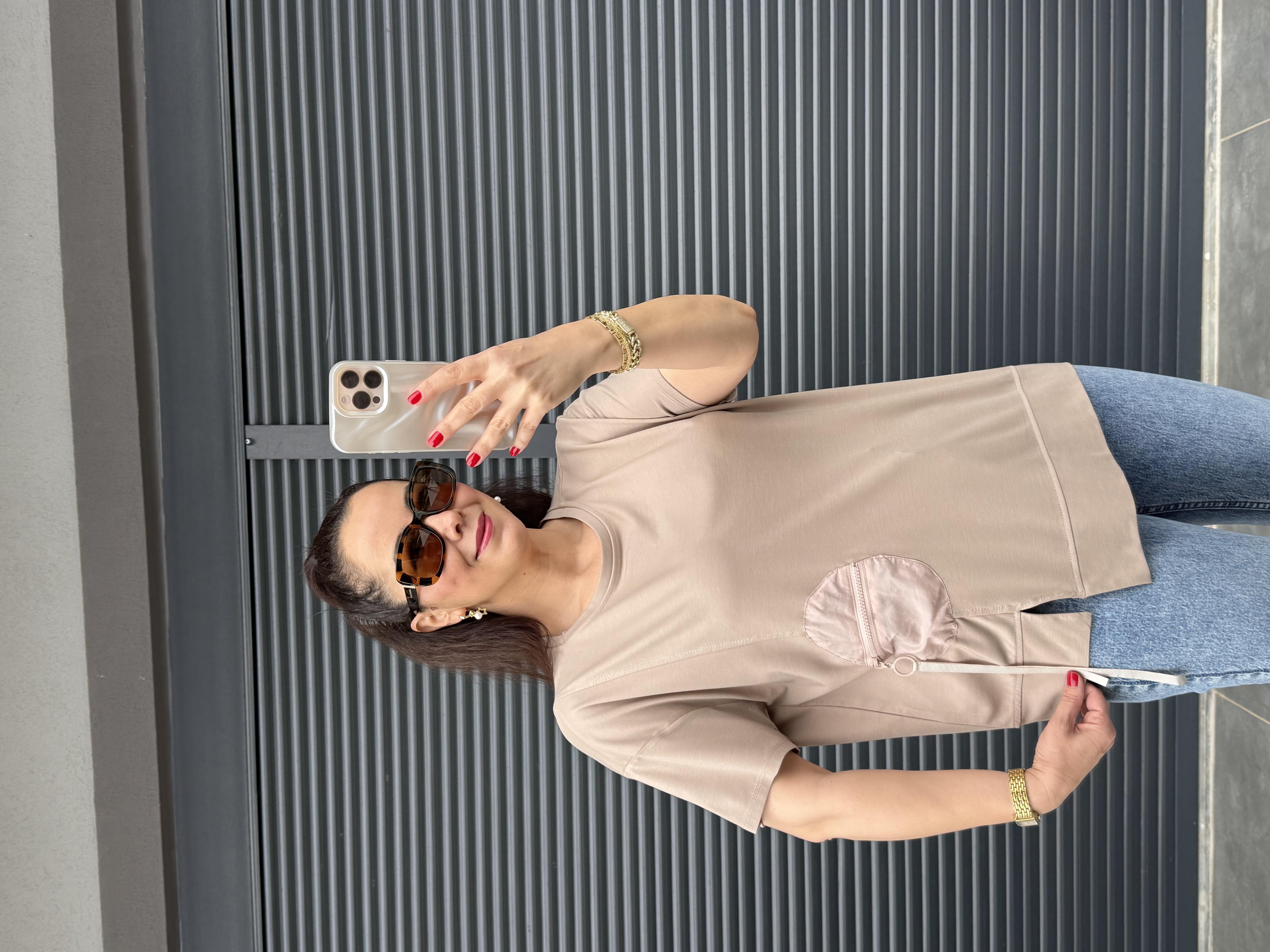 Fermuarlı Cep Detaylı Tasarım T-shirt Vizon 