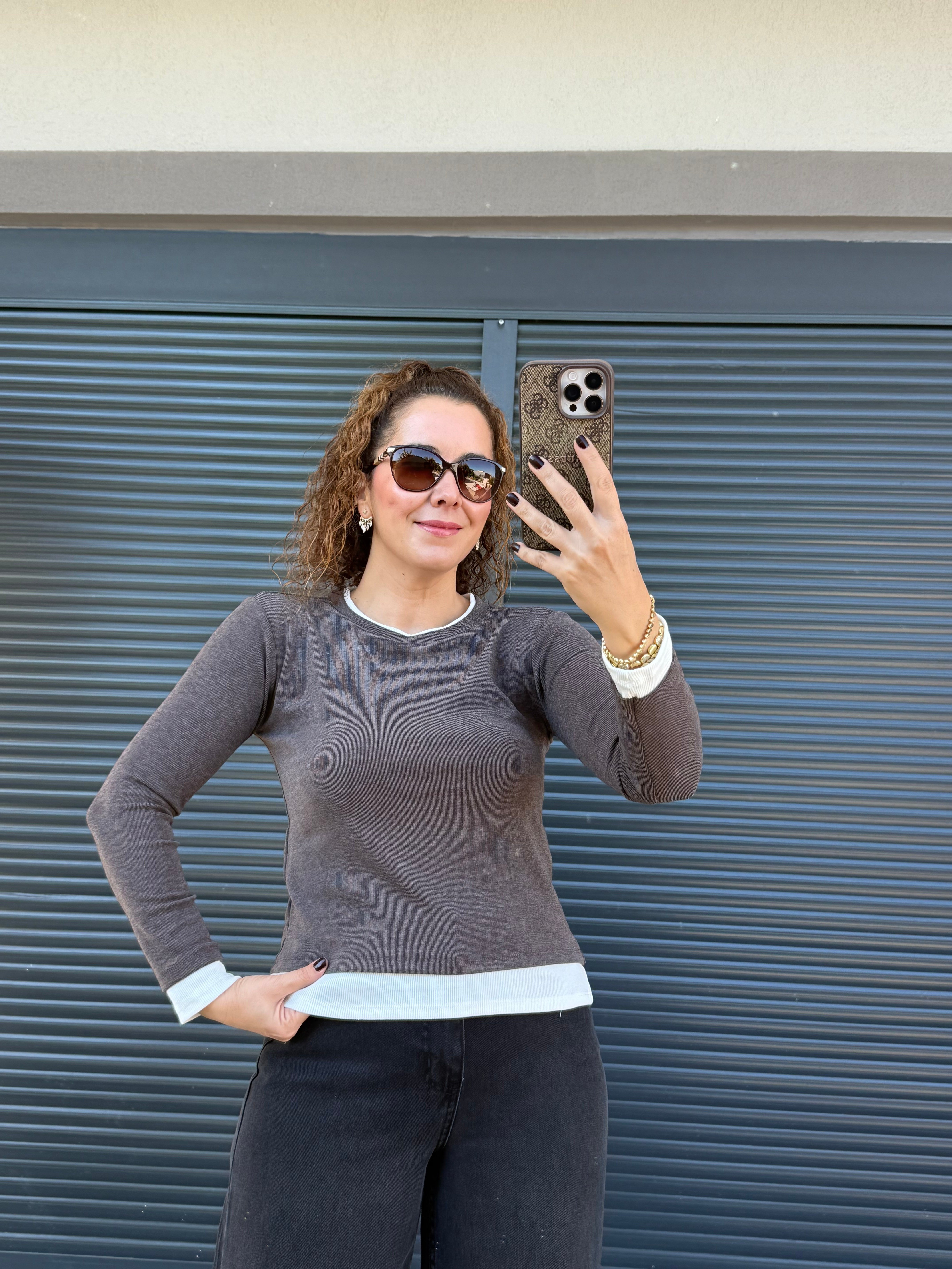 Garnili Yumuşak Dokulu Basic Bluz Acı Kahve