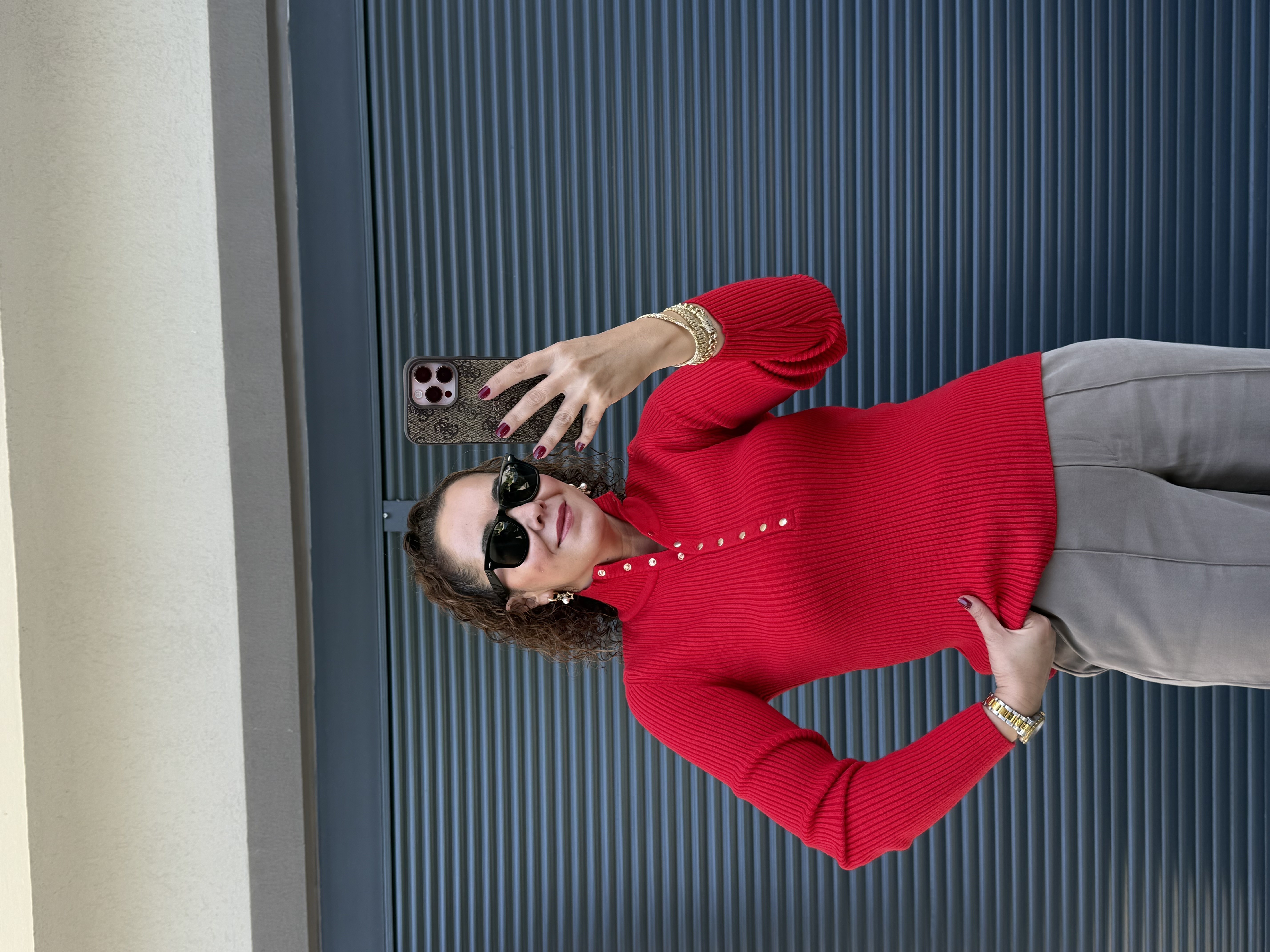 Gold Çıtçıtlı Dik Yaka Elit Triko Kırmızı