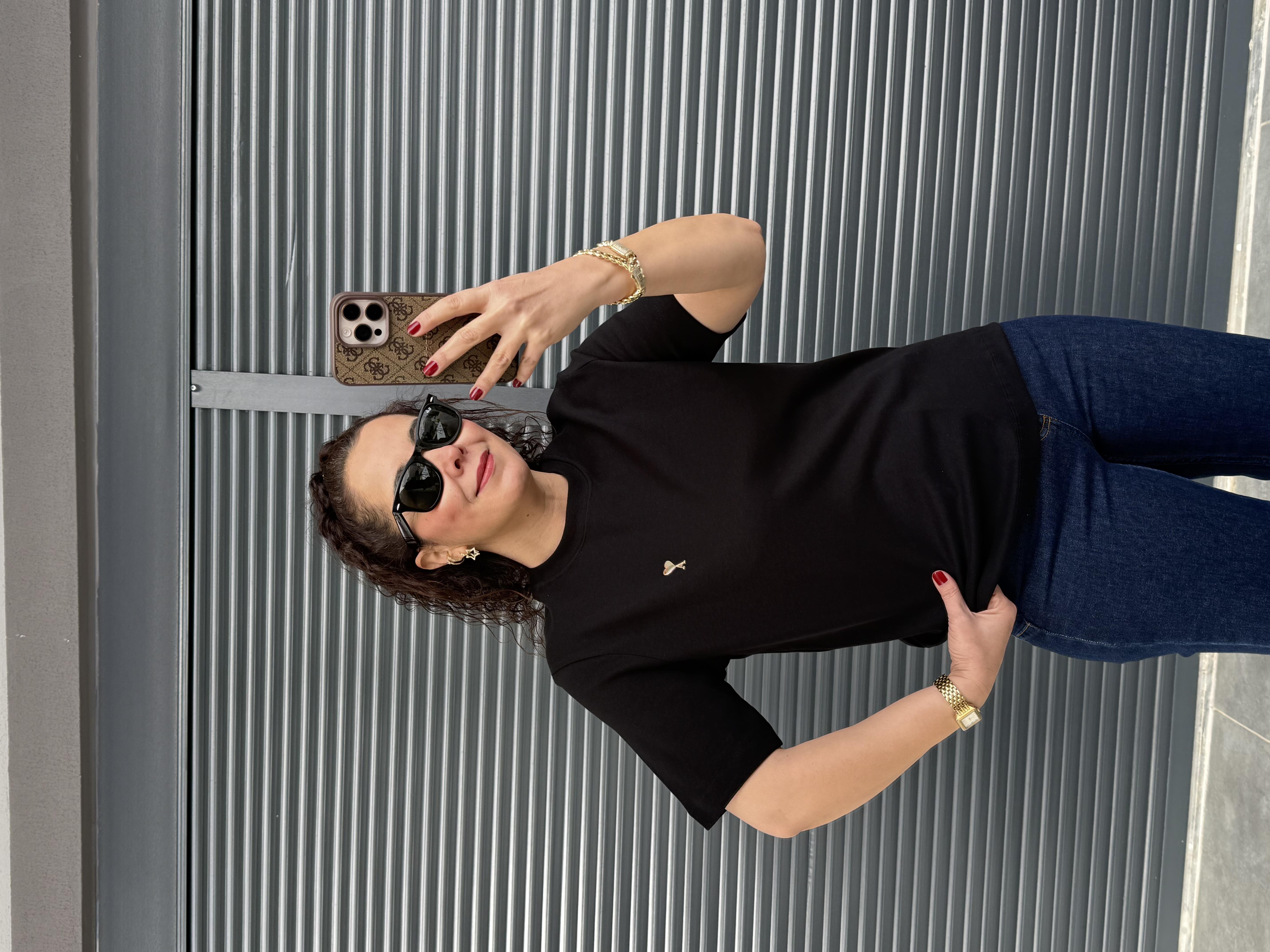 Gold Kalp Armalı Basıc T-shirt  Siyah