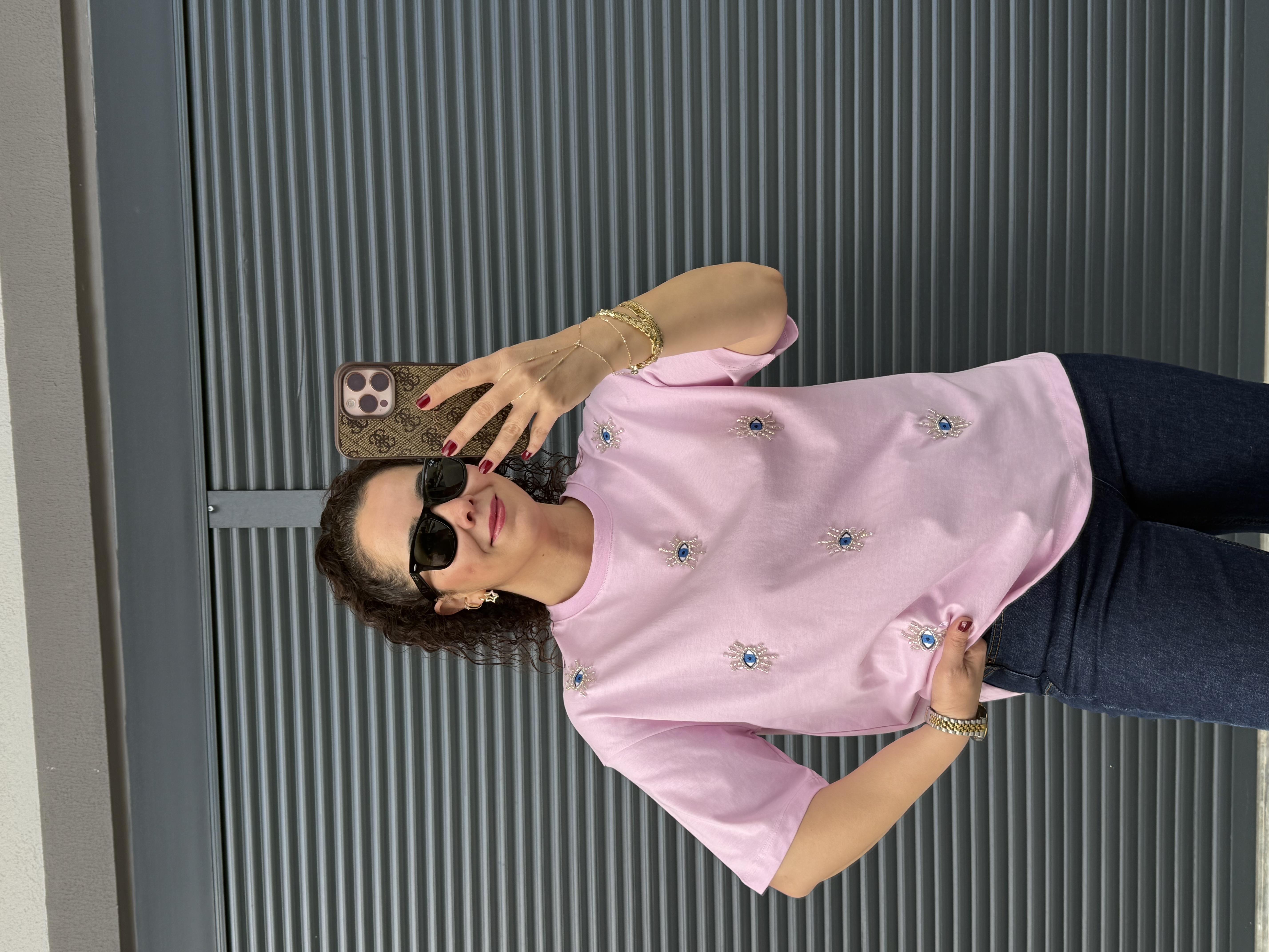 Göz Nakışlı İncili T-Shirt Pembe