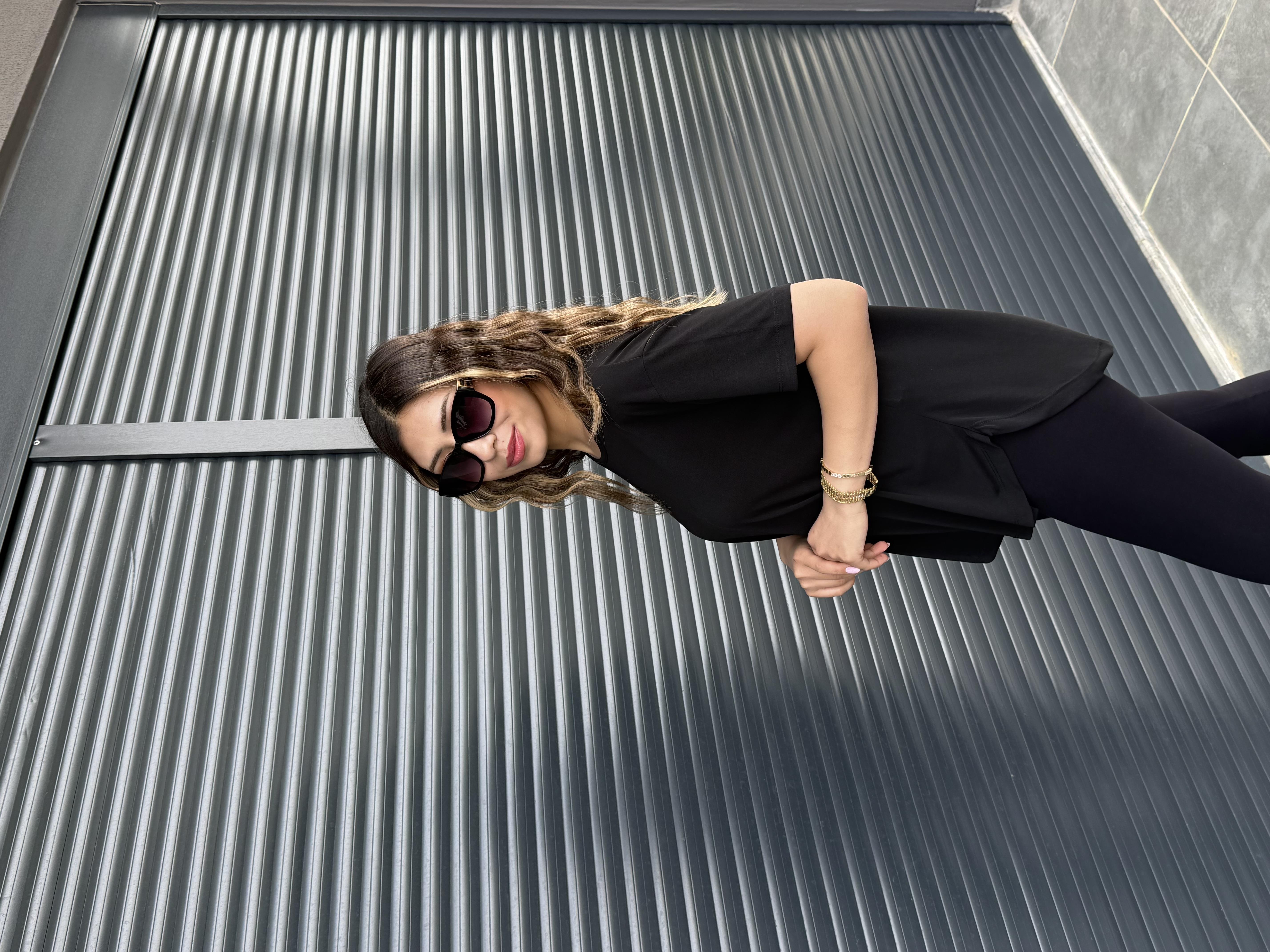 İthal Modal Sırt Pile Detaylı Basic  T-Shirt Siyah