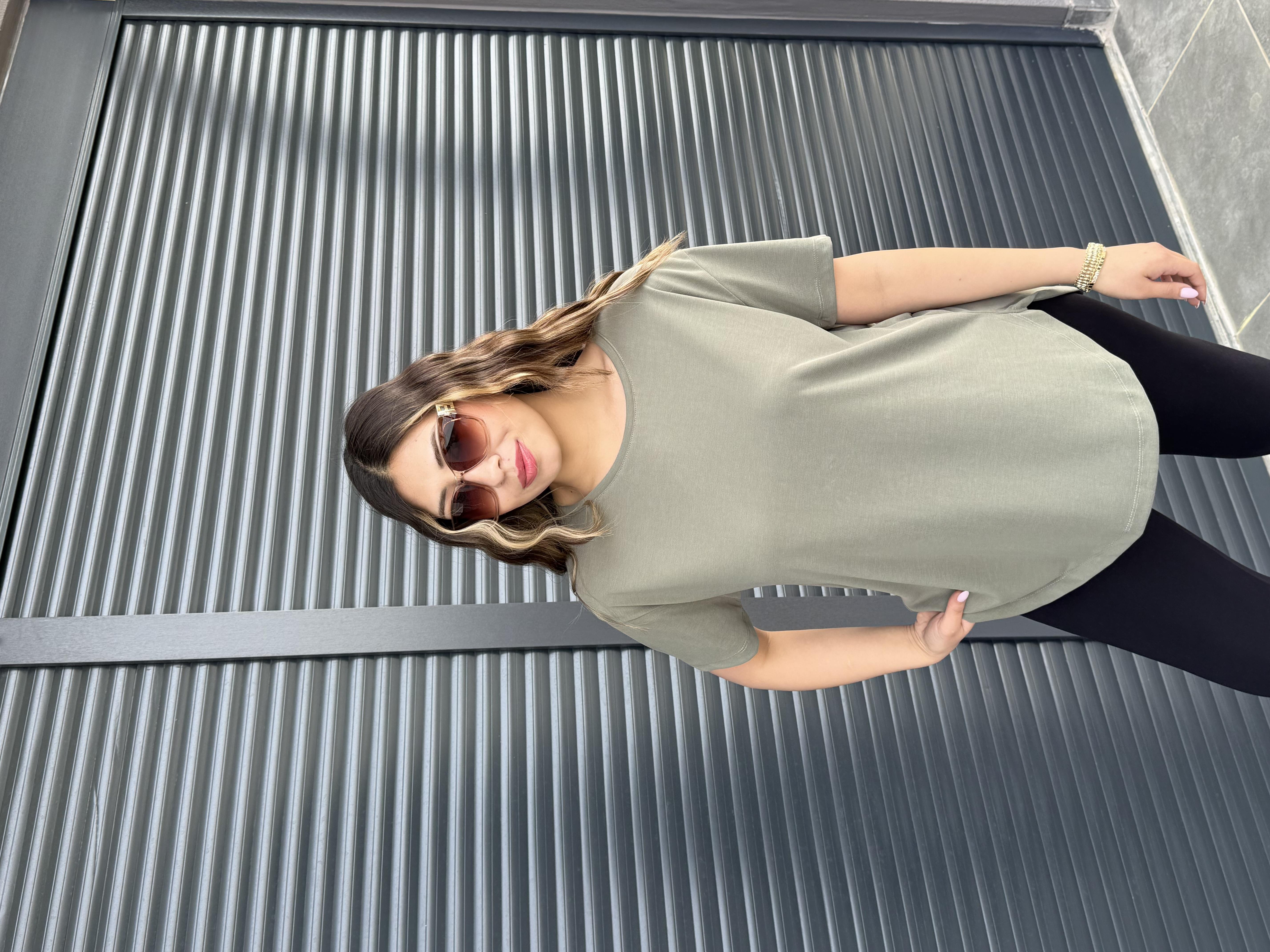 İthal Modal Sırt Pile Detaylı Basic  T-Shirt Haki