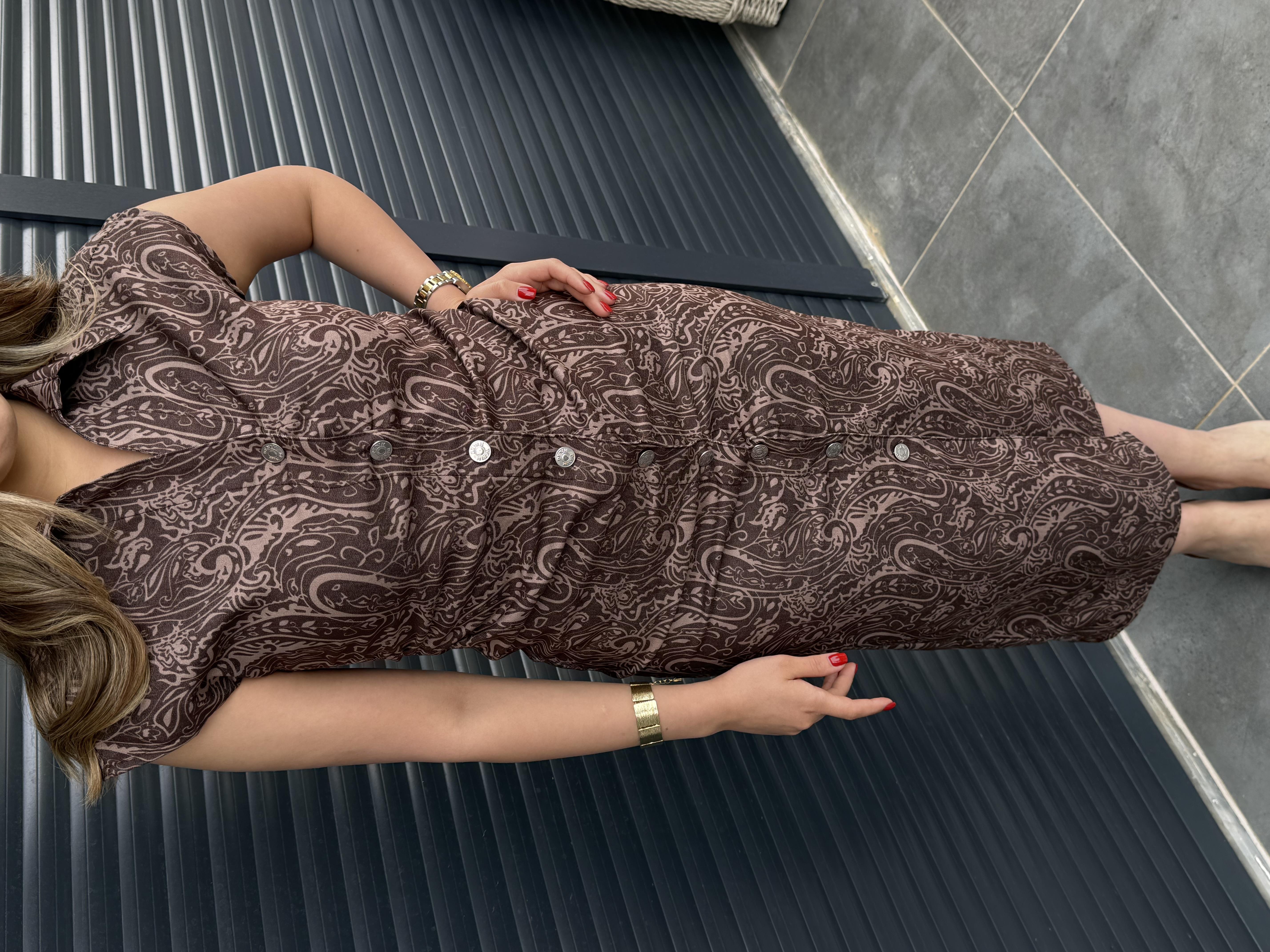 Kahverengi Şal Desen Önü Düğmeli Elbise