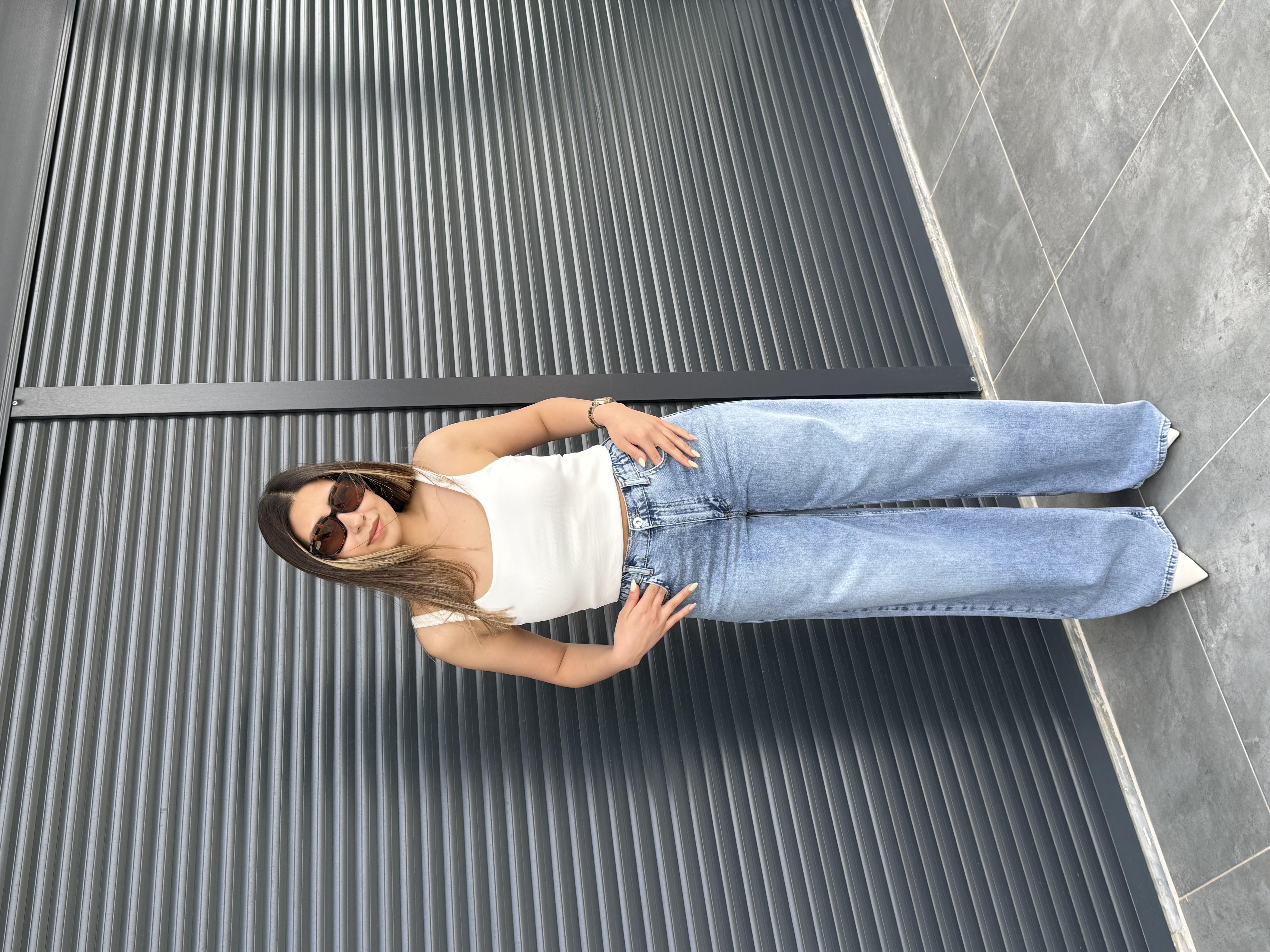 Karol Beli Lastikli Tensel Jean 